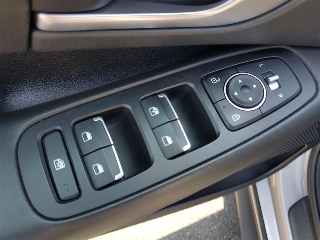 used 2023 Hyundai Sonata car, priced at $16,497
