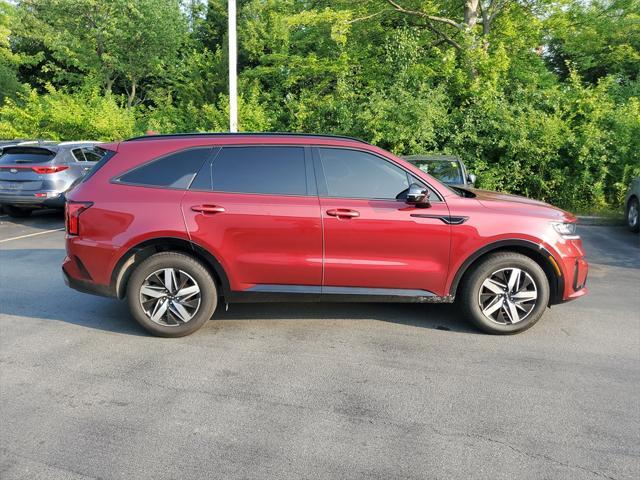 used 2023 Kia Sorento car, priced at $25,697