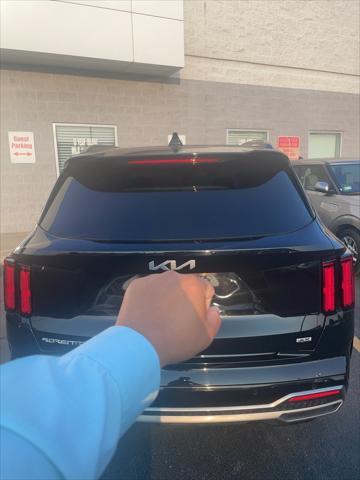 used 2023 Kia Sorento car, priced at $30,997
