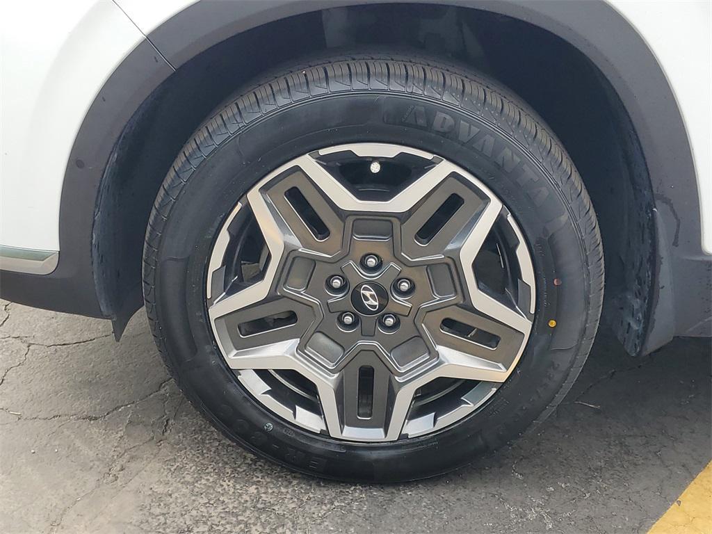 used 2022 Hyundai Santa Fe car, priced at $24,000