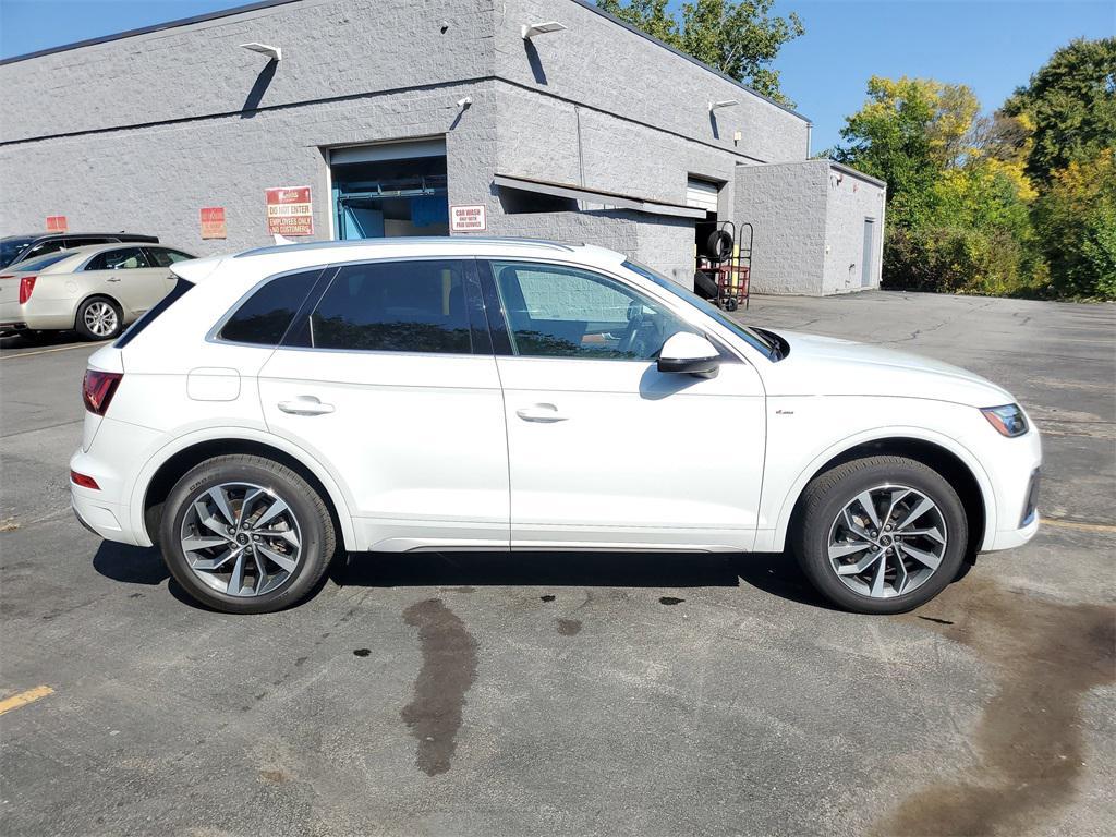 used 2022 Audi Q5 car, priced at $24,250