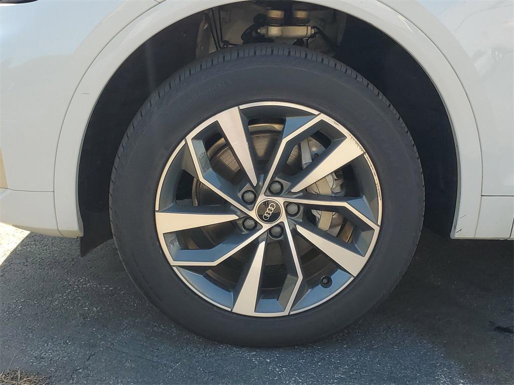 used 2022 Audi Q5 car, priced at $24,250