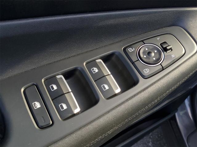 used 2021 Hyundai Santa Fe car, priced at $19,777