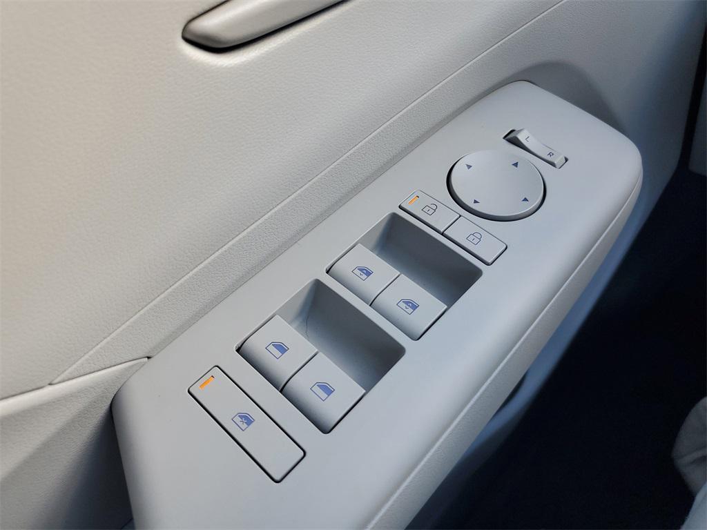 new 2026 Hyundai Kona car, priced at $30,078