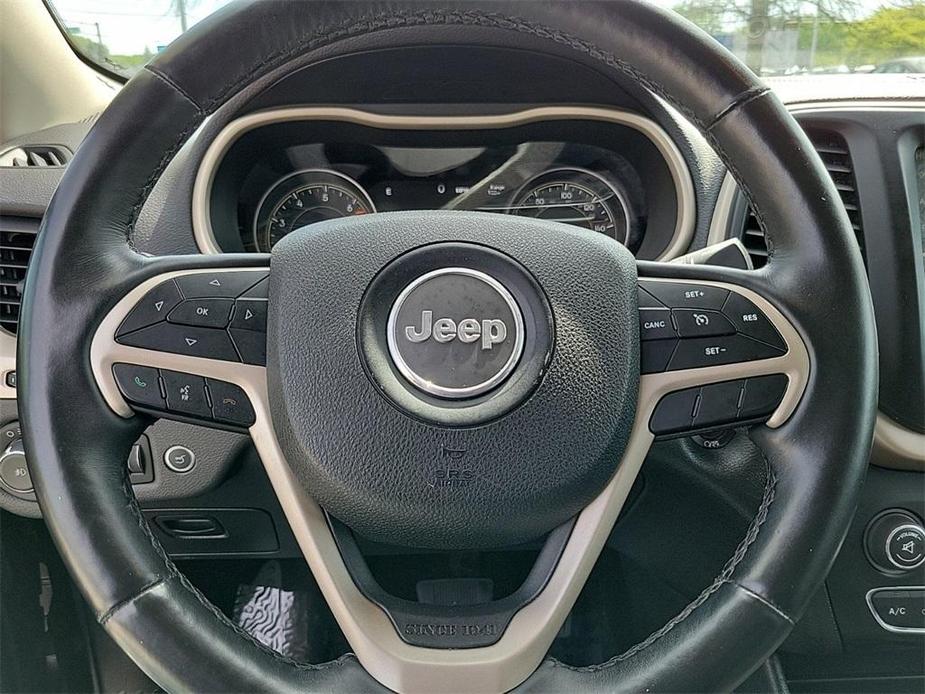 used 2018 Jeep Cherokee car, priced at $19,750