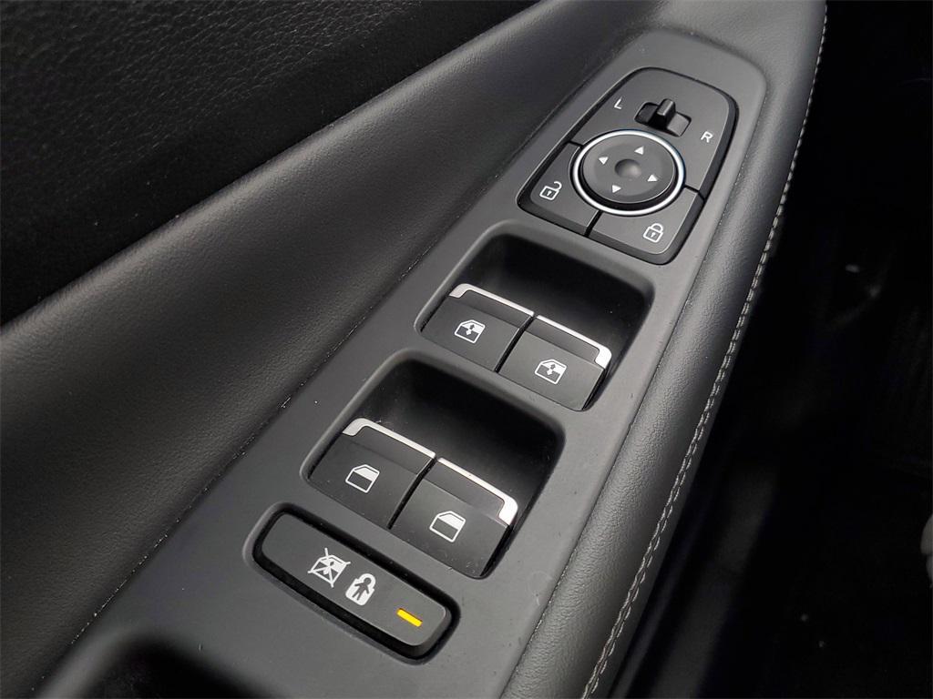 used 2020 Hyundai Santa Fe car, priced at $14,500