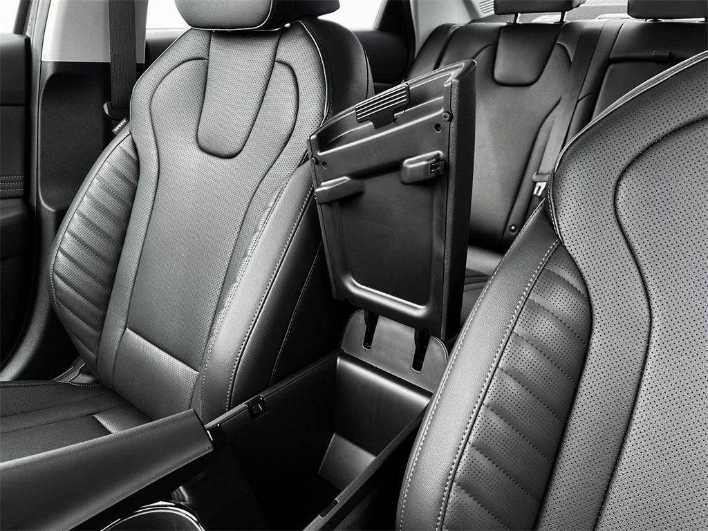 new 2025 Hyundai Elantra car, priced at $25,612