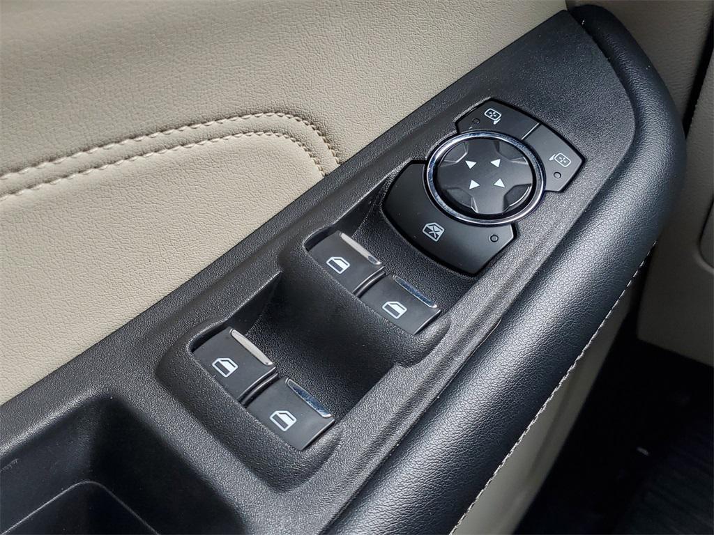 used 2021 Ford Edge car, priced at $17,997