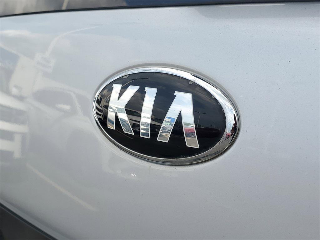 used 2015 Kia Soul car, priced at $11,297