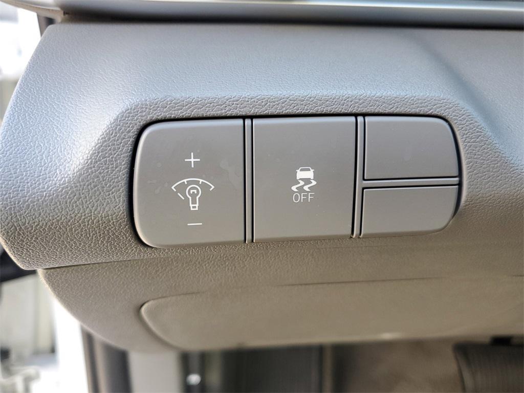 used 2025 Hyundai Elantra car, priced at $19,000