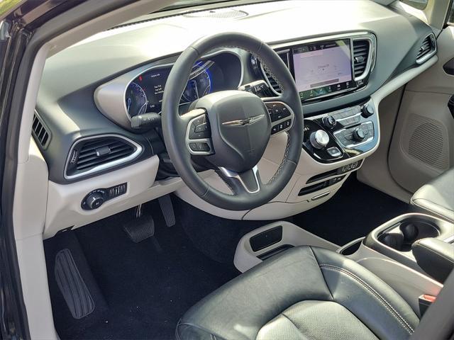 used 2022 Chrysler Pacifica car, priced at $20,997