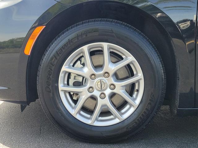 used 2022 Chrysler Pacifica car, priced at $20,997