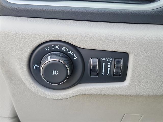 used 2022 Chrysler Pacifica car, priced at $20,997
