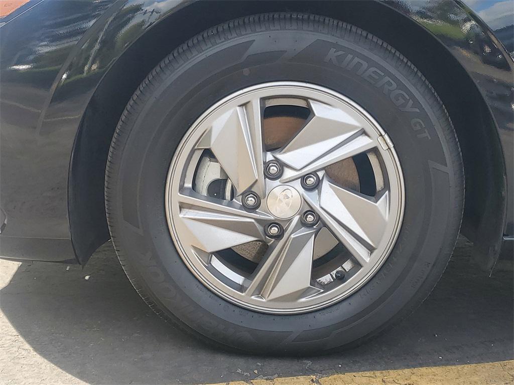 used 2025 Hyundai Elantra car, priced at $19,900