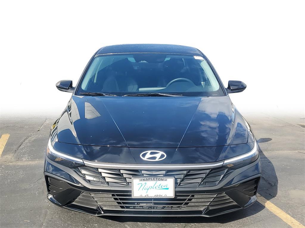 used 2025 Hyundai Elantra car, priced at $18,900