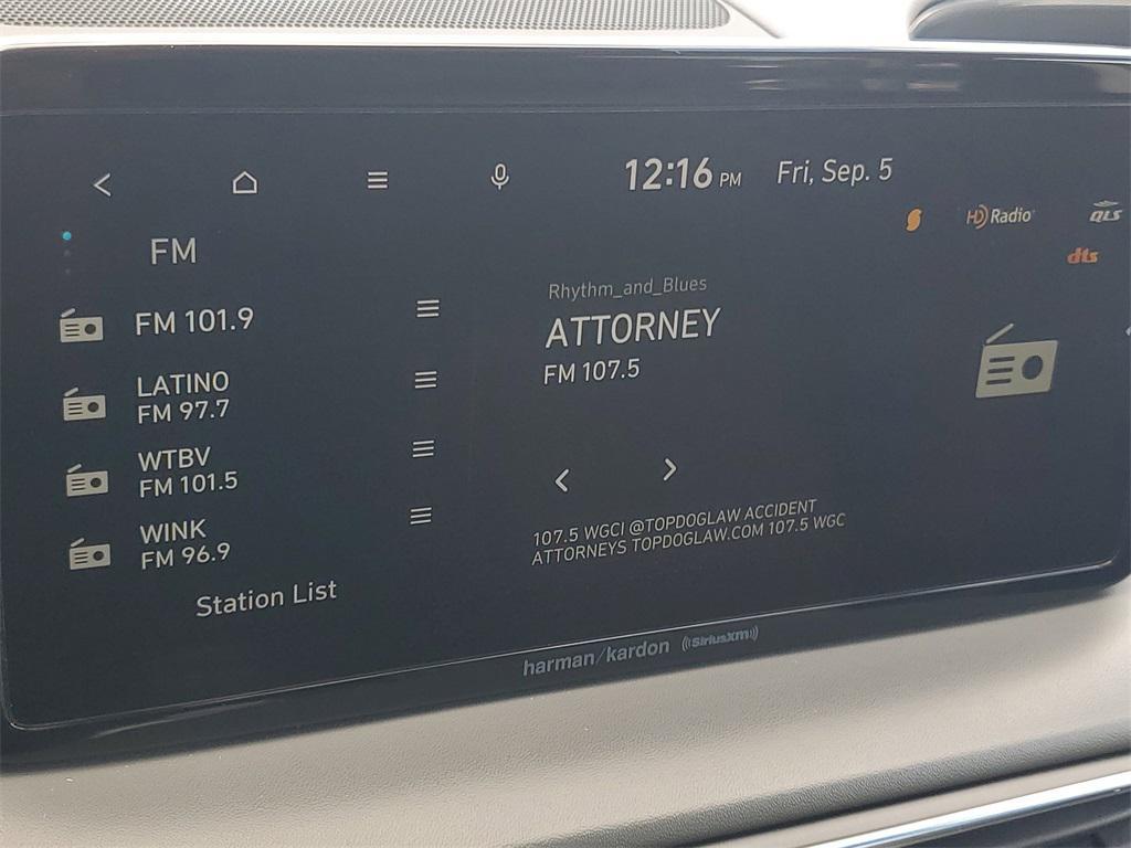 used 2023 Hyundai Santa Fe car, priced at $24,000