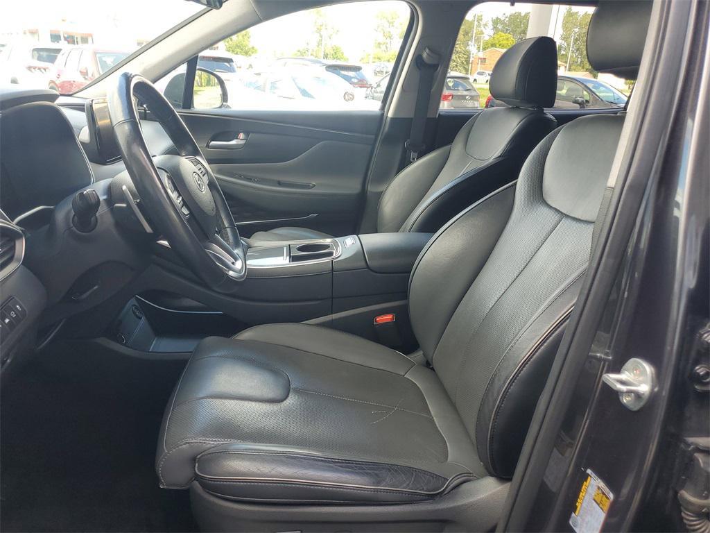 used 2023 Hyundai Santa Fe car, priced at $24,000