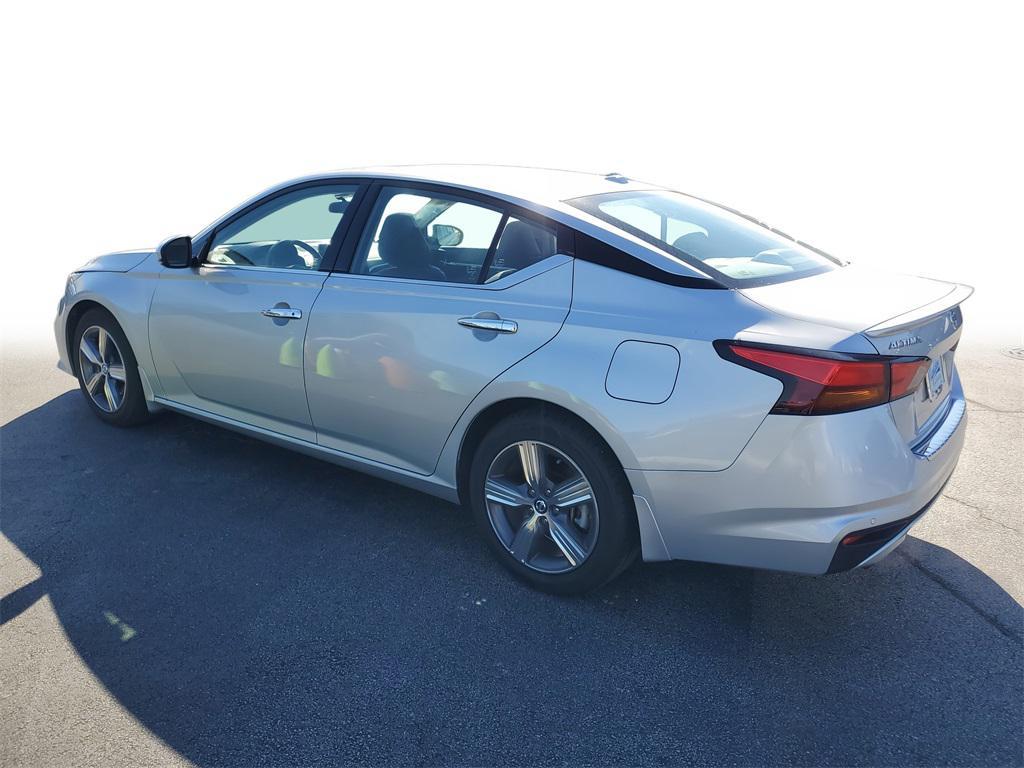 used 2022 Nissan Altima car, priced at $19,200