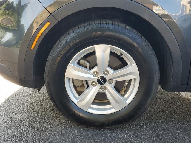 used 2023 Kia Sorento car, priced at $21,697