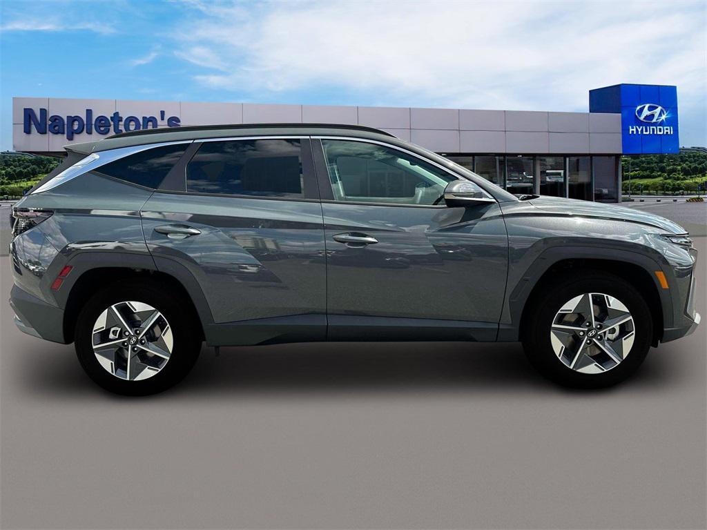 new 2025 Hyundai Tucson car, priced at $34,438