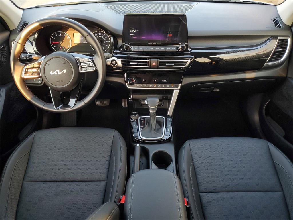 used 2023 Kia Seltos car, priced at $21,847