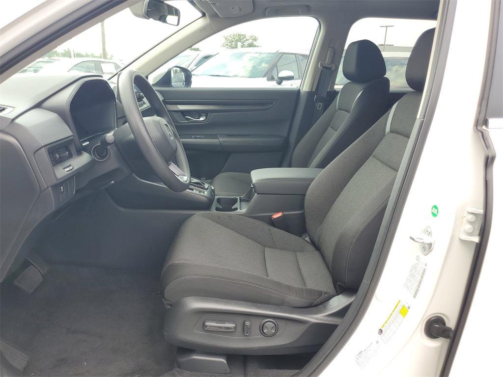 used 2025 Honda CR-V car, priced at $30,497