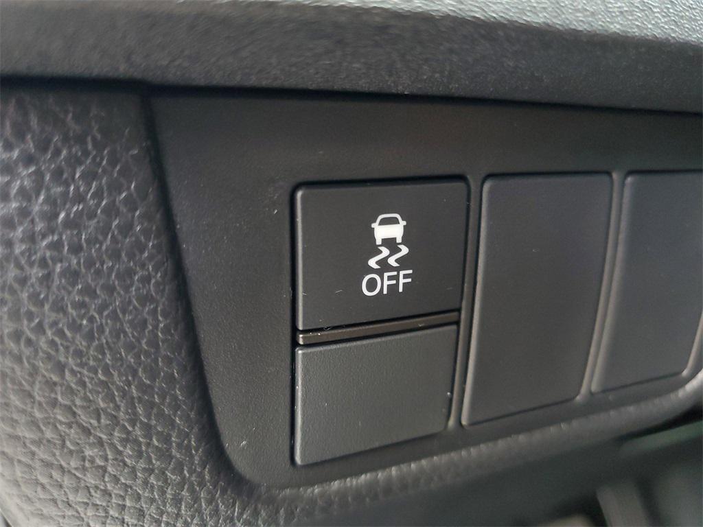used 2025 Honda CR-V car, priced at $30,497