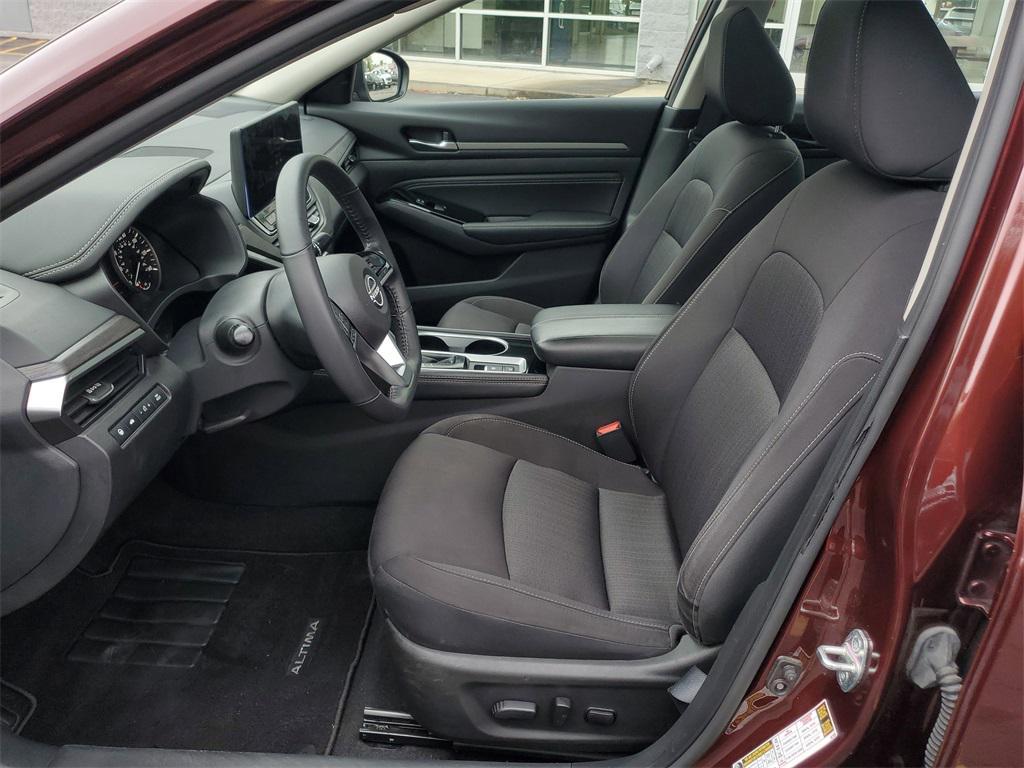 used 2023 Nissan Altima car, priced at $17,997