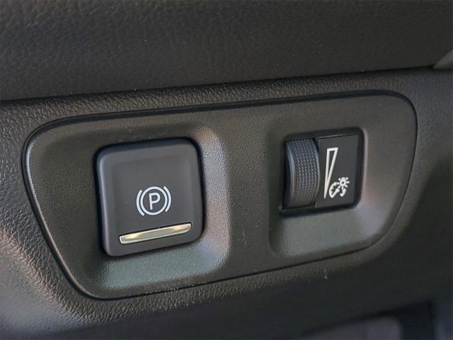 used 2023 GMC Acadia car, priced at $25,697