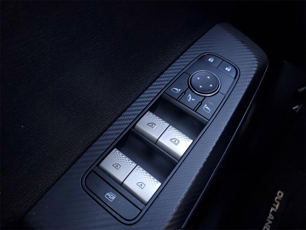 used 2023 Mitsubishi Outlander car, priced at $21,700