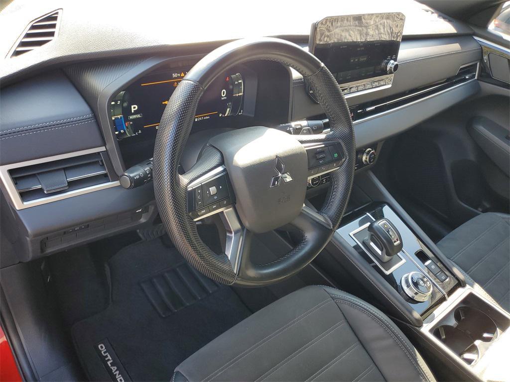 used 2023 Mitsubishi Outlander car, priced at $21,700