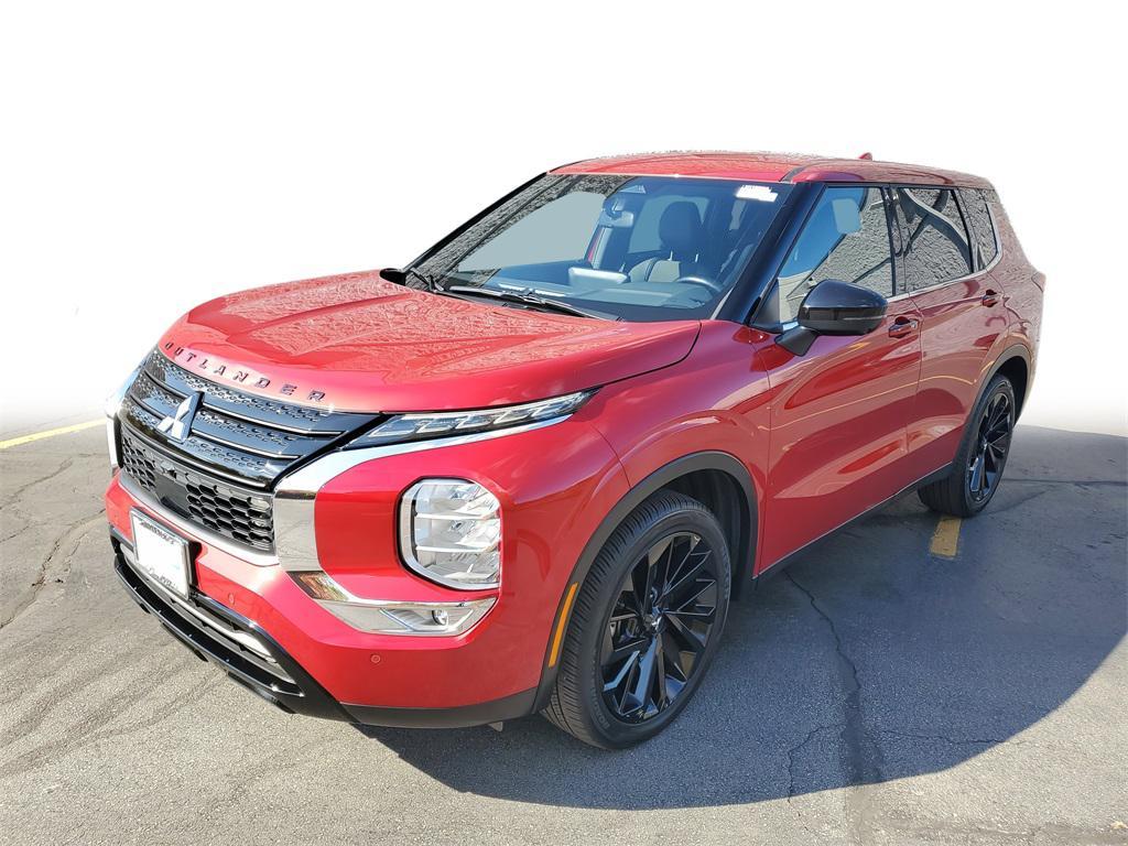 used 2023 Mitsubishi Outlander car, priced at $21,700