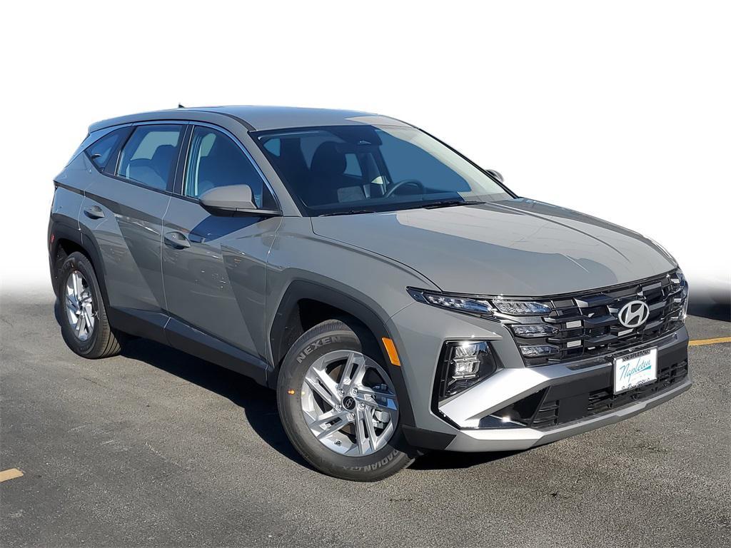 new 2026 Hyundai Tucson car, priced at $29,284