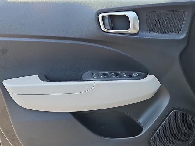 new 2025 Hyundai Venue car, priced at $22,966