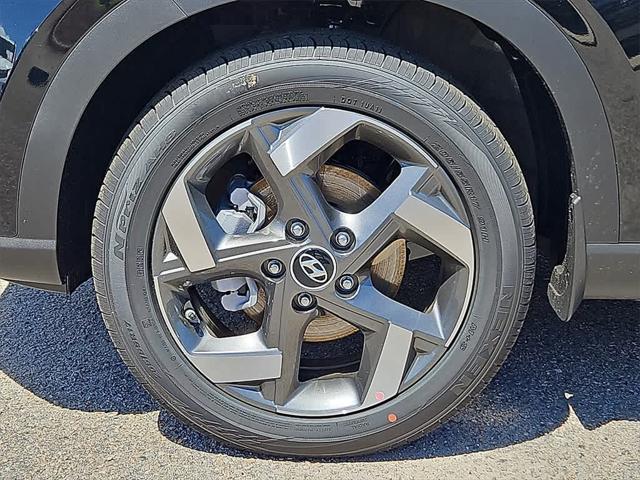 new 2025 Hyundai Venue car, priced at $22,966
