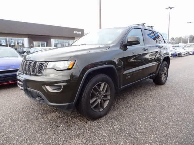 used 2016 Jeep Grand Cherokee car, priced at $15,592