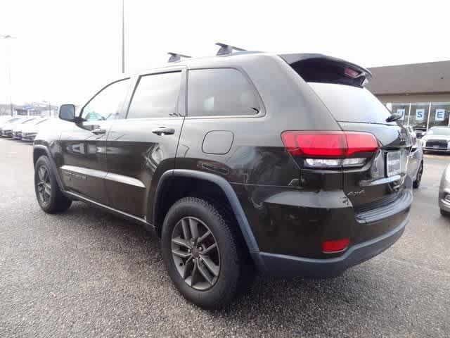 used 2016 Jeep Grand Cherokee car, priced at $15,592