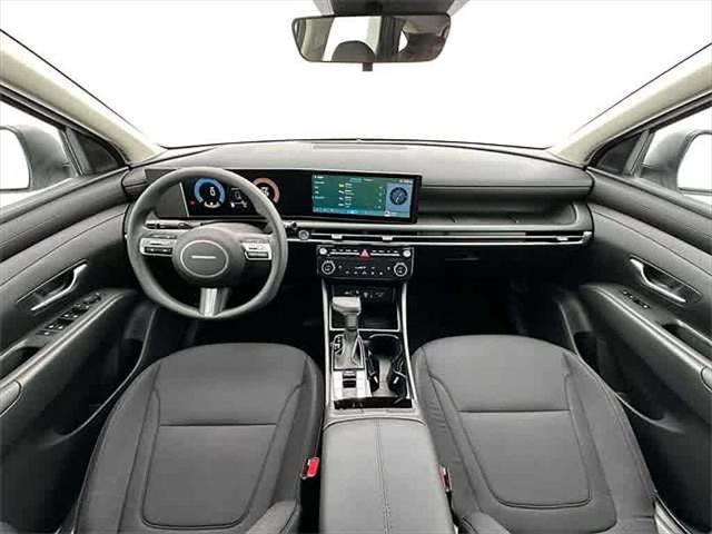 new 2025 Hyundai Tucson car, priced at $34,350