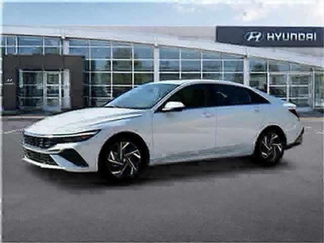 new 2025 Hyundai Elantra car, priced at $31,980