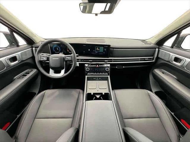 new 2025 Hyundai Santa Fe car, priced at $40,027