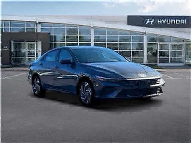 new 2025 Hyundai Elantra car, priced at $24,700
