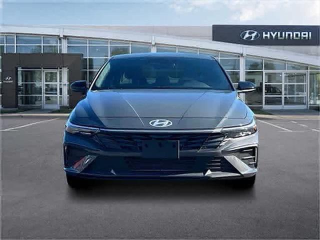 new 2025 Hyundai Elantra car, priced at $25,010