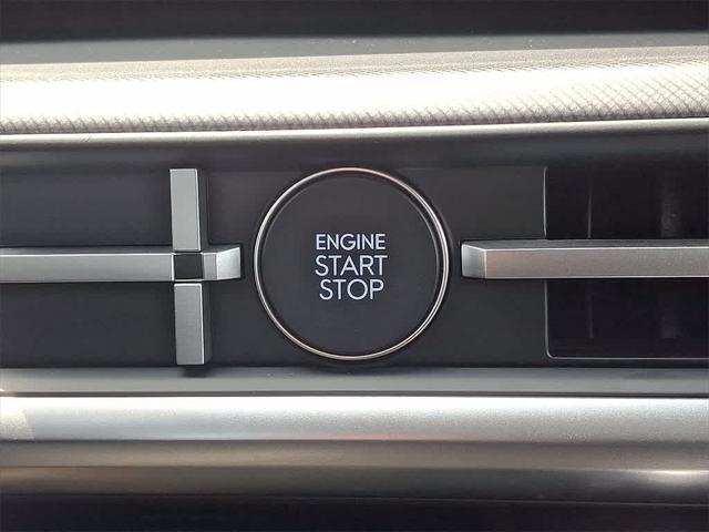new 2025 Hyundai Santa Fe car, priced at $37,177