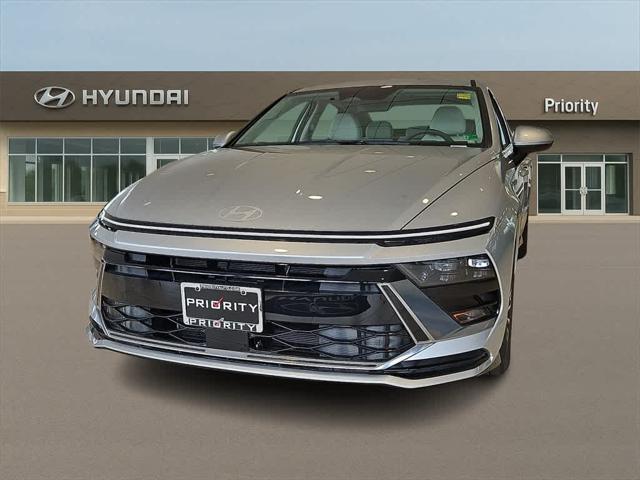 new 2025 Hyundai Sonata Hybrid car, priced at $31,264