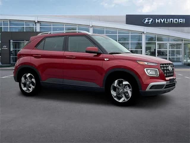 new 2025 Hyundai Venue car, priced at $23,334