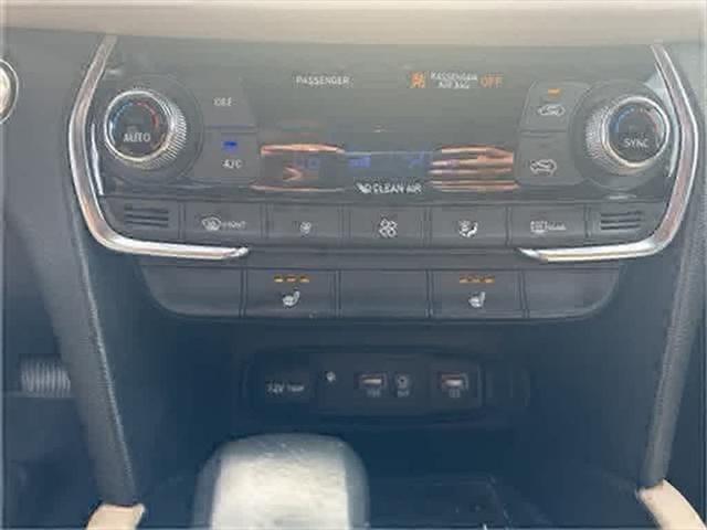 used 2020 Hyundai Santa Fe car, priced at $18,194