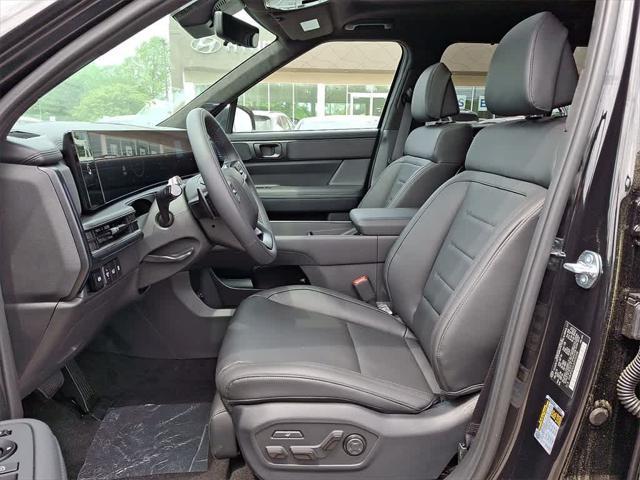 new 2025 Hyundai Santa Fe car, priced at $47,238