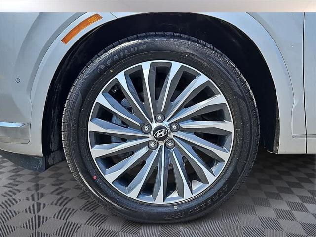 used 2024 Hyundai Palisade car, priced at $42,780