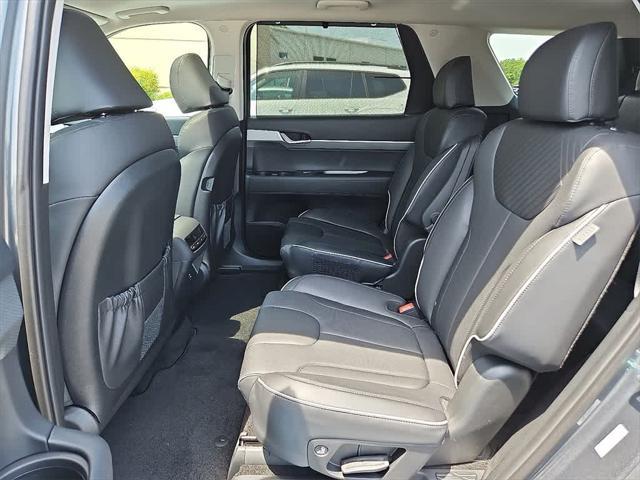 new 2025 Hyundai Palisade car, priced at $43,920