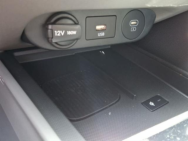 new 2025 Hyundai Elantra car, priced at $25,010